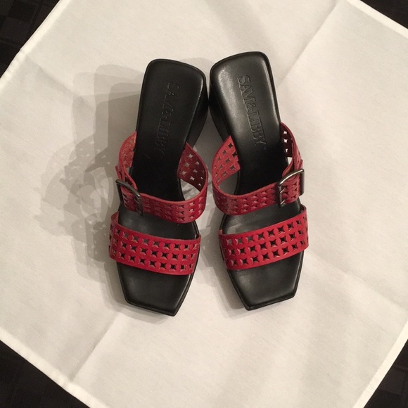 SAM & LIBBY Sandals - Picture 2 of 6